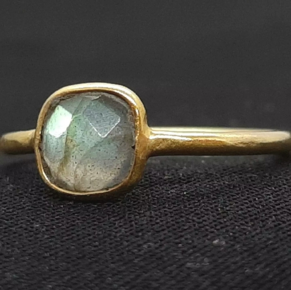 14k .925 💯% Genuine WORLD CLASS  Square cut labradorite 1.25ct ring. - Picture 3 of 11